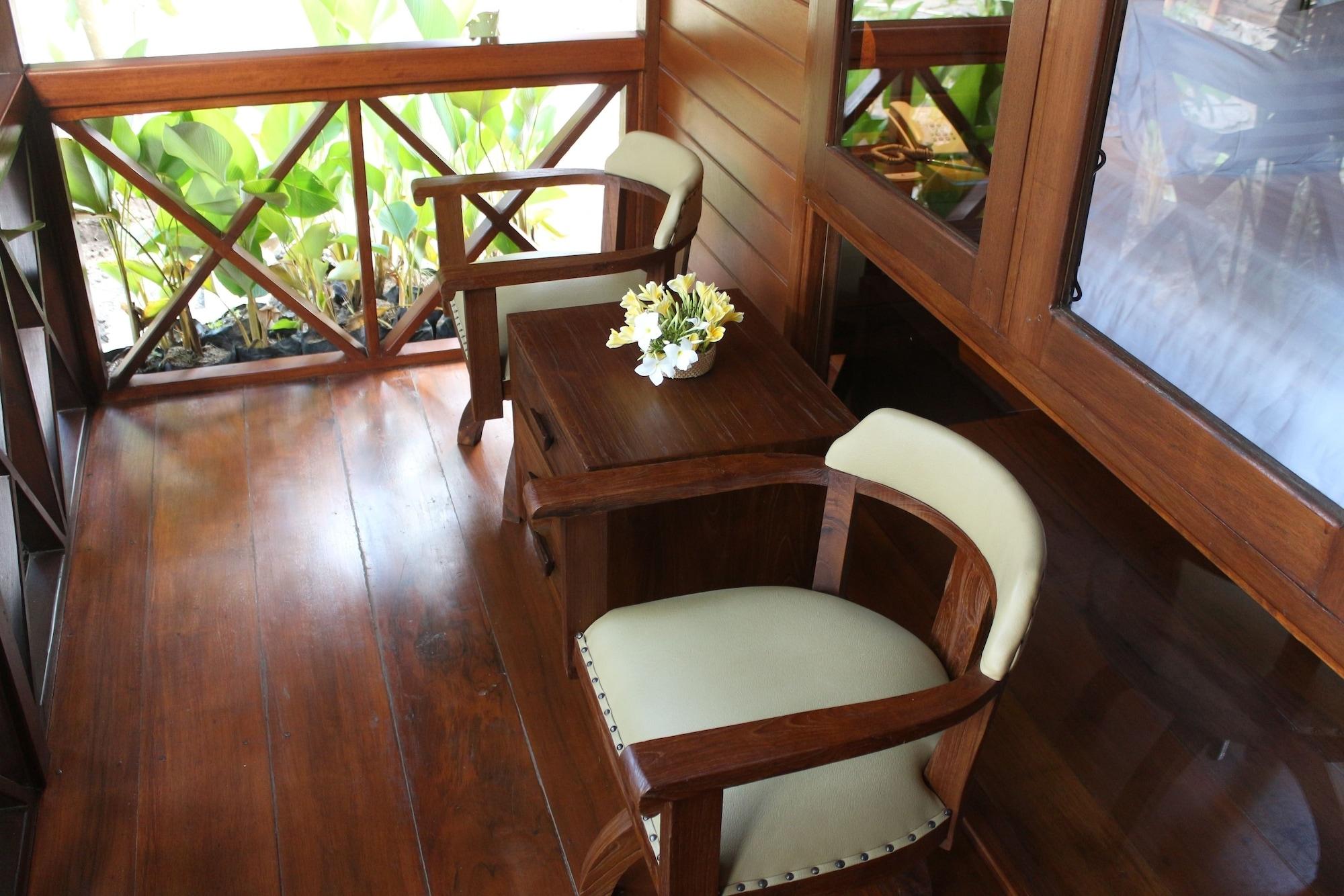Aloravilla Montongbuwoh Extérieur photo